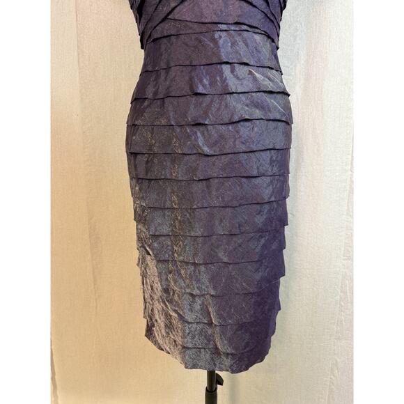 London Times Women Purple Dress Size 8 Floral Ruched Midi Sleeveless D176 - Picture 3 of 13